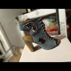 Cute heels size 7.5